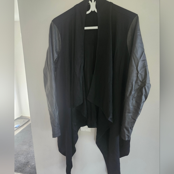 Black Ponte & Faux Leather Drape Front Kimono - Picture 4 of 7